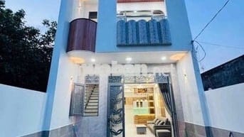 CHÍNH CHỦ ĐI ĐỊNH CƯ CẦN BÁN GẤP NHÀ MẶT TIỀN CHỢ TÂN HIỆP TÂN UYÊN