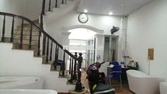 ĐỀN LỪ - PHÂN LÔ - VỈA HÈ - KINH DOANH