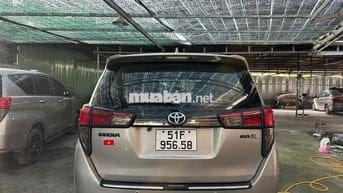 Toyota Innova E 2019 máy Rin