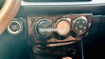 Toyota Yaris 2015 G màu Trắng