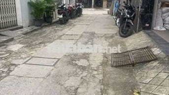 Toà nhà căn hộ cao tầng 3 tầng kiệt phan thamh ngay Trung tâm Đà Nẵng