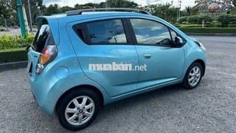 Chevrolet Spark Xanh