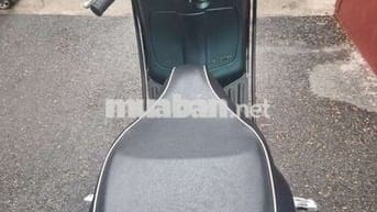 Cần bán Vespa