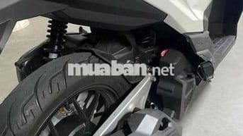 EM KẸT TIỀN CẦN BÁN XE CLICK THÁI 125 NGAY TÊN EM