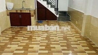 Cho thuê Nhà phố 2 mặt tiền, Q4, thuận tiện sinh hoạt kinh doanh