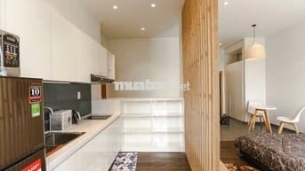 Căn Hộ 1PN Lớn - Gần Vincom, Internet Riêng, Có Thang Máy