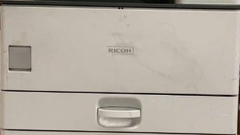 Thanh lý tài sản theo hình thức niêm yết giá