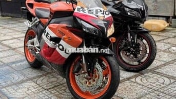Honda CBR 1000 2005 Cam Đen Trắng