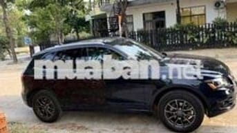 Audi Q5 màu Đen