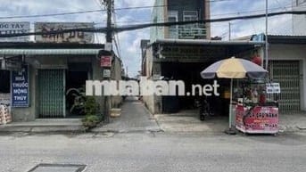 BÁN NHÀ HÓC MÔN 
- BA GÁC ĐẬU CỬA - DT KHỦNG - GIÁ CỰC RẺ