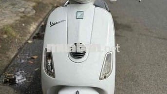 Piaggio Vespa LX 125 Trắng