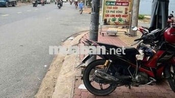 NHÀ 2PN 2WC 4*22 MẶT TIỀN LÊ BÔI TIỆN Ở BUÔN BÁN LÀM VĂN PHÒNG