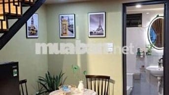 Phòng trọ mới nâng cấp, 20m2, cách Hồ Gươm 1.5km