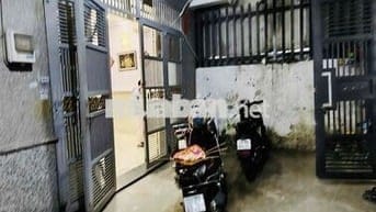 NHÀ CHO THUÊ HẺM 20// MỄ CỐC PHƯỜNG 15 QUẬN 8