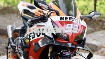 Honda CBR1000RR Repsol 2015 Model 2015