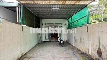 cho thuê nhà sau lưng đai hc fpt