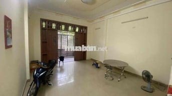 CẦN CHO THUÊ NHÀ 2 TẦNG KHU PHỐ HÀN