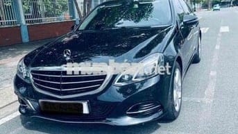 Mercedes-Benz E 200 Đen 5 chỗ