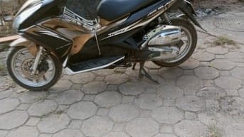 Nhà ko dùng bán xe AB 125cc biển 36