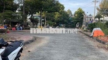 Bán đất 6 x 20 -Thổ gần công viên Uỷ ban Trường An - Vĩnh Long