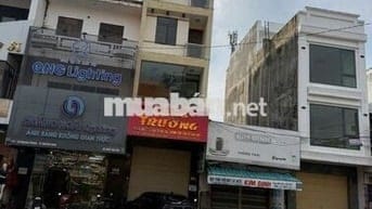 Cho Thuê nhà mặt tiền tại Quang Trung, phù hợp với kinh doanh, nhà ở.