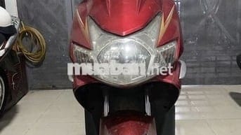 Dư xe cần bán AB 110 màu đỏ có fix