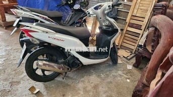 Honda Vision màu Trắng