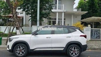 chính chủ cần bán xe KIA Seltos Luxury đời 2021