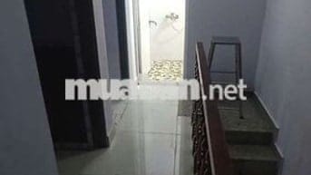 Nhà nguyên căn 2pn, 2wc, sân xe máy, ban công