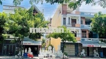 CHỦ GỬI BÁN LÔ ĐẤT MẶT TIỀN – ĐƯỜNG 2 LÀN LÊ VĂN HIẾN