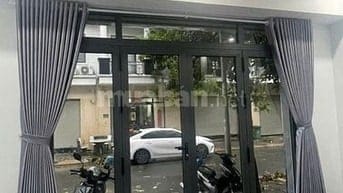 Bán nhà chính chủ 1T2L DT 60m giá tốt đường DT747B Nam Tân Uyên