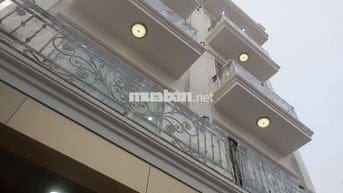 BÁN GẤP NHÀ ĐÔNG MỸ THANH TRÌ DT 62M 4 TẦNG GIÁ 6,65 TỶÔTÔ VÀO NHÀ