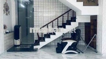 Nhà Trệt 2 lầu 4 phòng ngủ KDC Cửu Long Mới Lộ oto