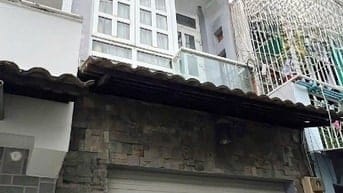 Nhà mới 3 tầng hẻm xe hơi trước nhà đường Nguyễn Duy P10.Q8 Giá 5.8 tỷ