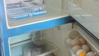 THAY TỦ TO NÊN DƯ TỦ TOSHIBA 160 Lít