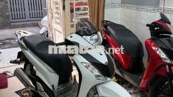 Honda SH150 Trắng