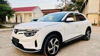 VinFast VF8 S 2024 Trắng