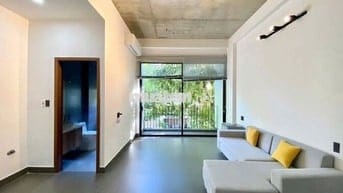 Nhà đẹp khu Phạm Văn Đồng nội thất hiện đại