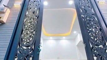 Cô Thuý gửi bán gấp nhà đ.Ông Ích Khiêm P.14 Q.11 giá 1 tỷ990tr/ 58m2