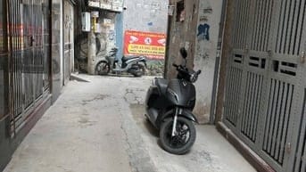 Bán nhà đường Mỹ Đình, Hà Nội, nhà 5 tầng x 30m lô góc, sđcc. Full nt