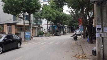 Cho thuê mặt bằng tầng 1 chung cư ngõ 28 Xuân La