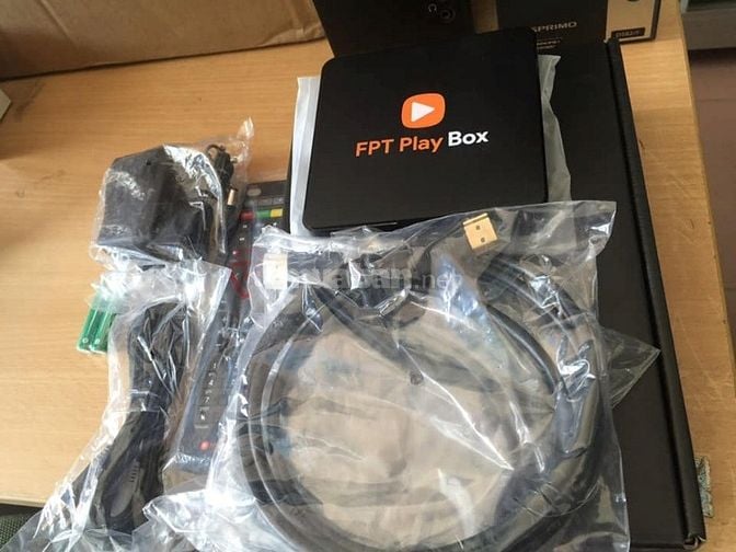 FPT playbox chuyển tivi thường sang thông minh