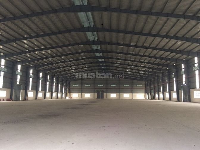 Cho thuê kho xưởng đường Cầu Xéo có 5 kho đang trống.DT:1000m và 2000m