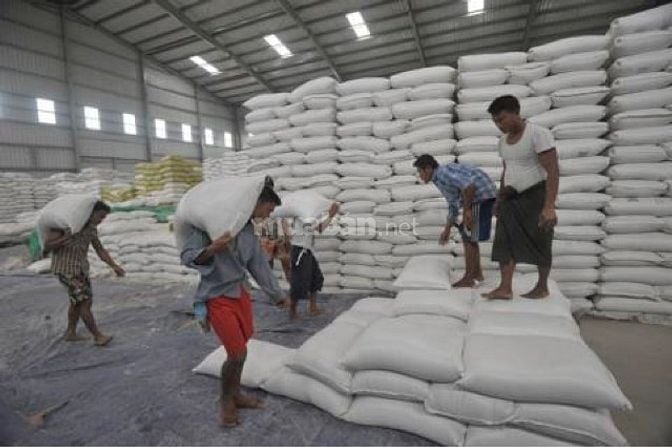 Tuyển 6 nv nam chuyên trở Gạo khắp Hà nội bao từ a-z lương 7-12 triệu