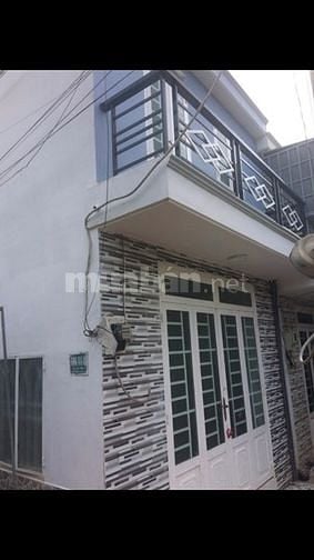 Bán nhà 4x10, gác lửng, đường Đình Phong Phú, Quận 9