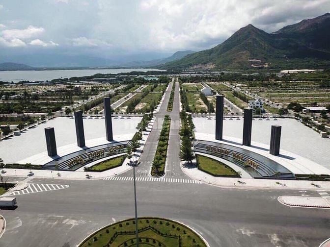 Chuyên tư vấn mua/bán Golden Bay, vị trí đẹp, giá rẻ, thanh khoản tốt