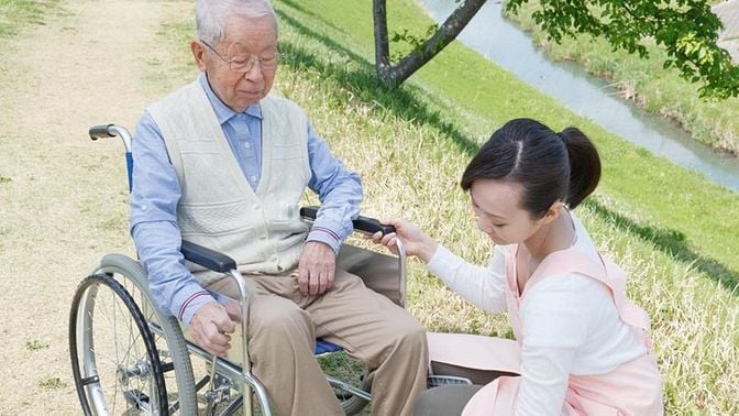 Tìm người chăm sóc ông bà cụ và 1 giúp việc nhà 1 chăm con nhỏ tại nhà