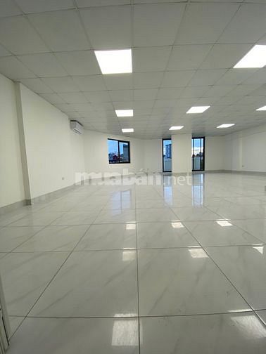 Bán nhà 171m*10 tầng,2 MT,Mặt Hồ,TM-Ô Tô-Đang cho thuê 270 triệu/tháng