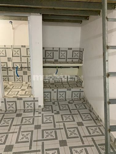 Phòng trọ Phạm Văn Chí Quận 6, giá 2tr/th, wifi miễn phí