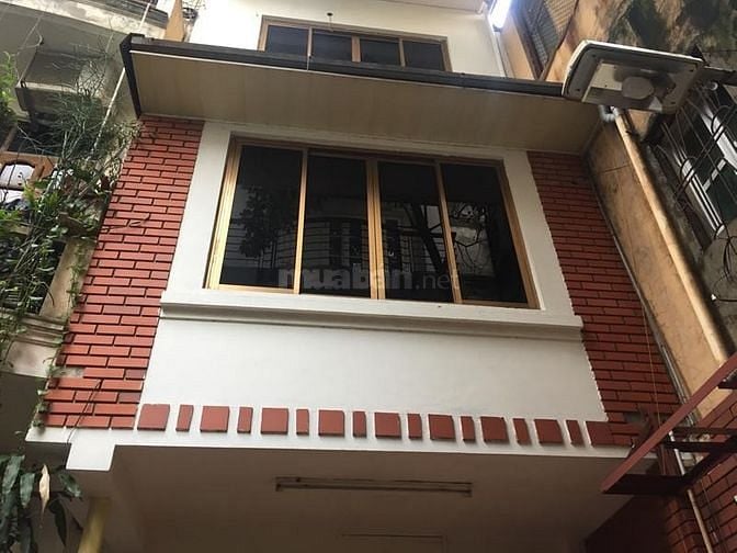 Nhà riêng ngõ vạn kiếp trần hưng đạo  50m2x4 tầng, giá 18tr